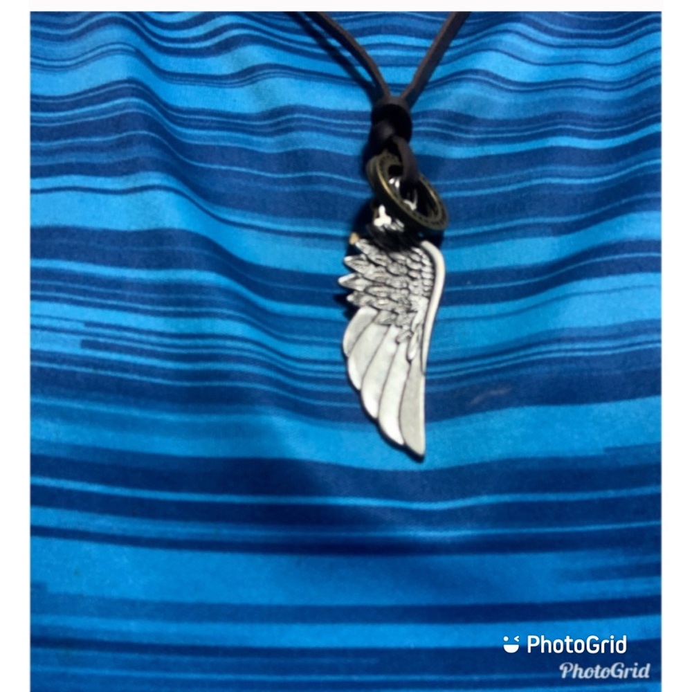Feather Angel Wings Necklace & Pendants - Picture 6 of 6
